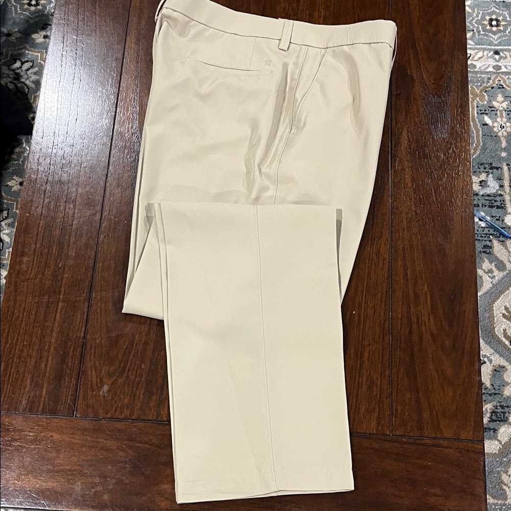 Men's HAGGAR Stylish Dress Chinos